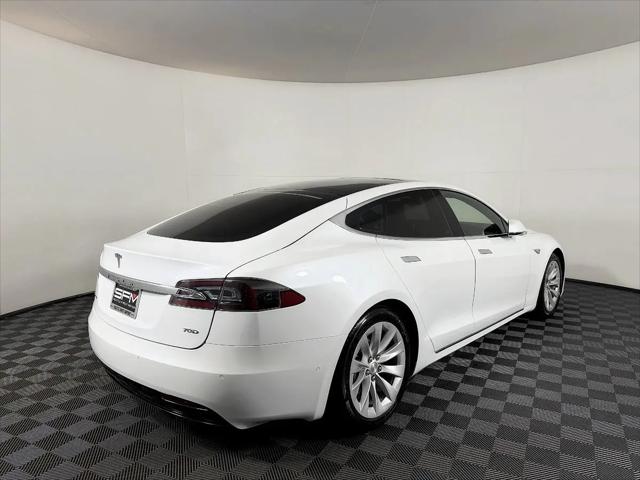 2016 Tesla Model S 90D