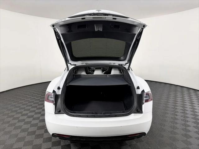 2016 Tesla Model S 90D