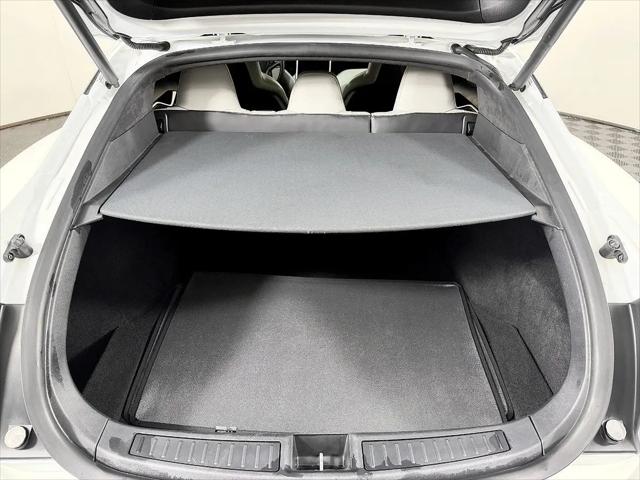 2016 Tesla Model S 90D