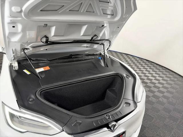 2016 Tesla Model S 90D