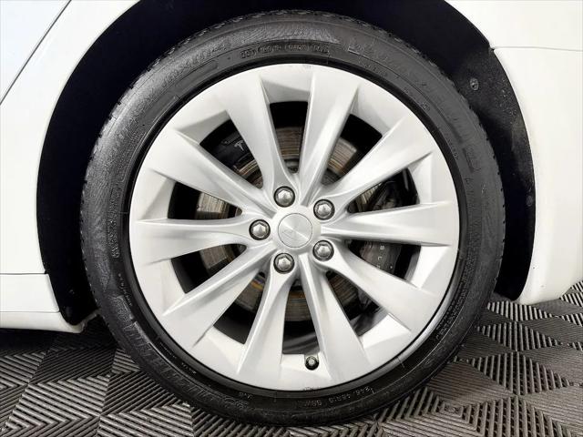 2016 Tesla Model S 90D
