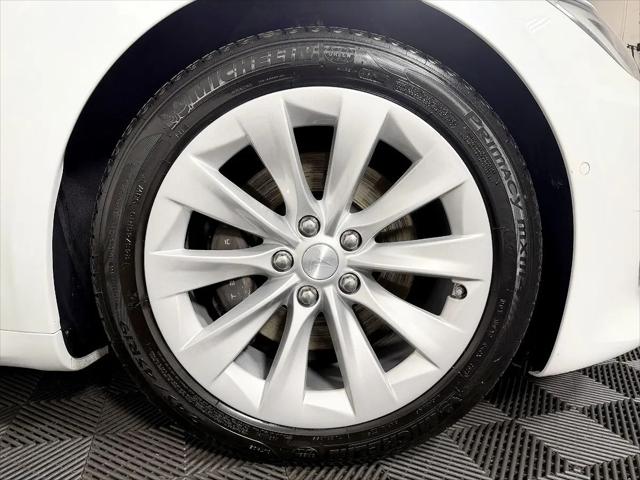 2016 Tesla Model S 90D