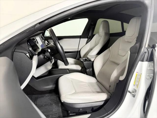 2016 Tesla Model S 90D