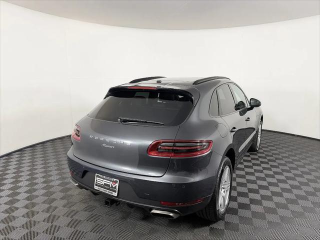 2017 Porsche Macan Macan