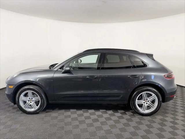 2017 Porsche Macan Macan