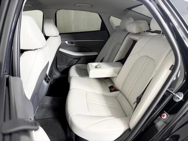 2022 Hyundai Sonata Hybrid Limited