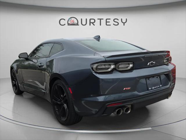 2022 Chevrolet Camaro RWD Coupe LT1