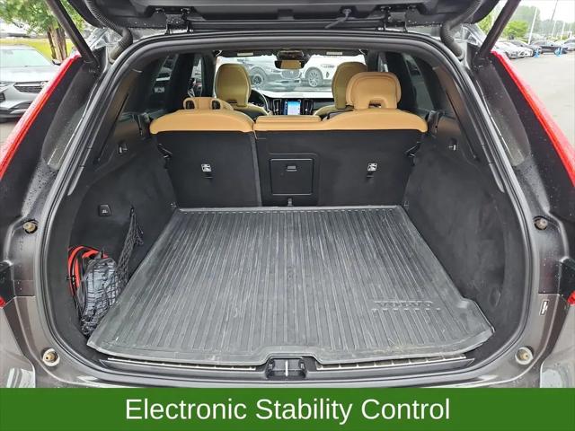 2021 Volvo XC60 T5 Inscription