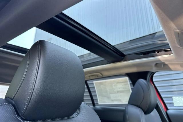 2025 Mazda CX-50 Hybrid Premium Package