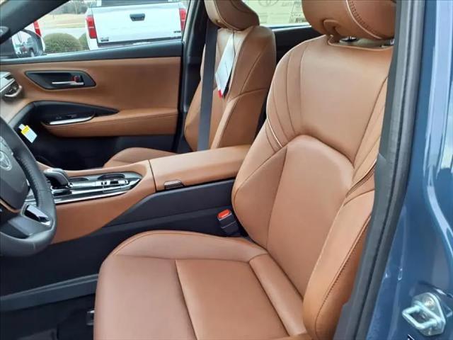 2025 Toyota Crown Signia Limited