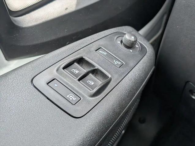 2024 Ram ProMaster 2500 Cargo Van SLT Low Roof 136" WB