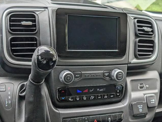 2024 Ram ProMaster 2500 Cargo Van SLT Low Roof 136" WB