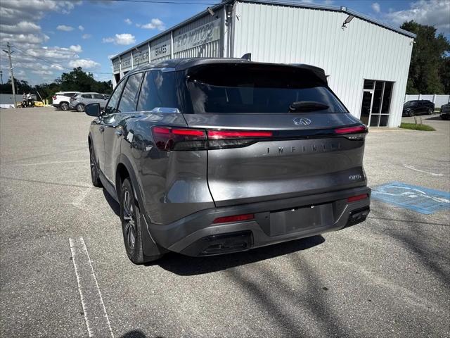 2023 INFINITI QX60 PURE