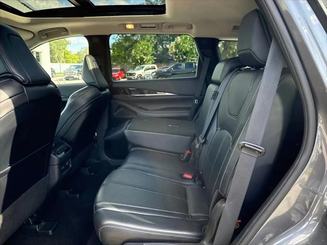 2023 INFINITI QX60 PURE