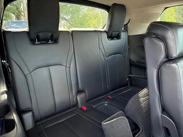 2023 INFINITI QX60 PURE