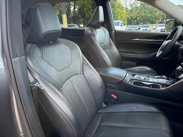 2023 INFINITI QX60 PURE