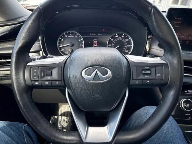 2023 INFINITI QX60 PURE
