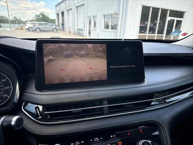 2023 INFINITI QX60 PURE