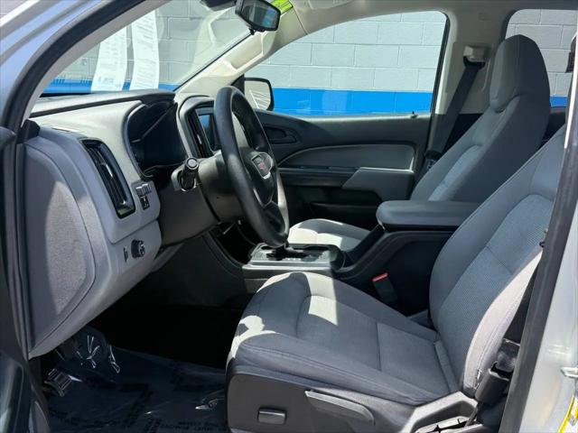 2017 GMC Canyon Base