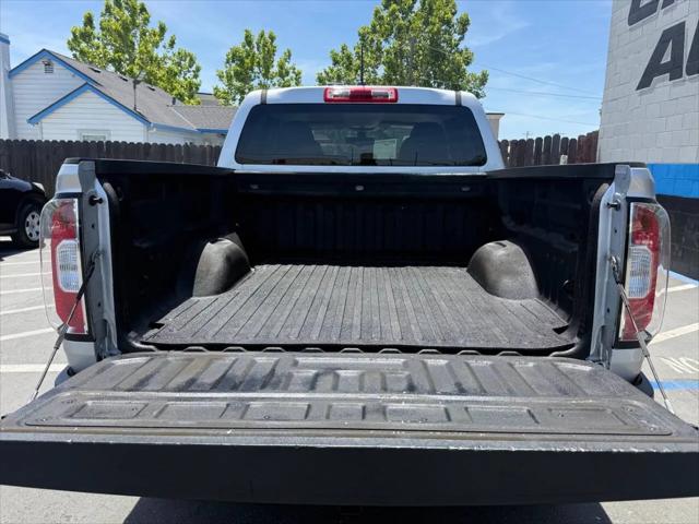 2017 GMC Canyon Base