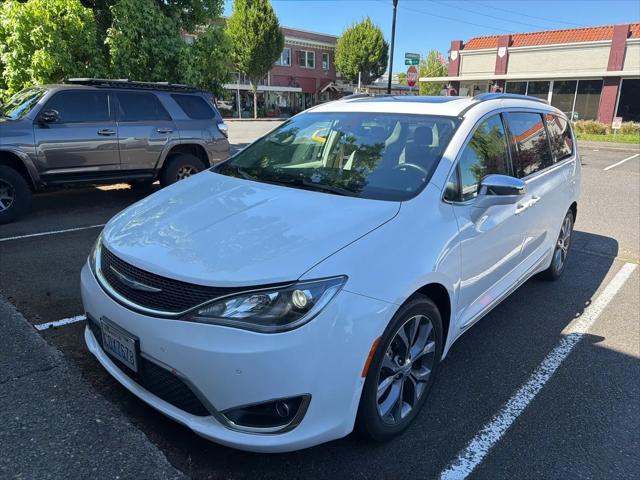 2018 Chrysler Pacifica Limited for sale in Beaverton, OR
