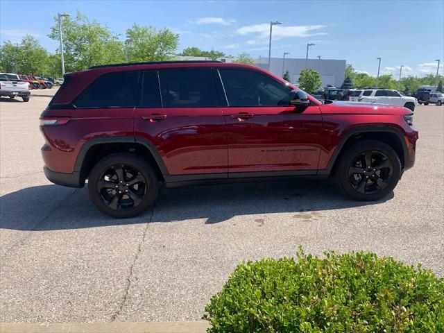 2025 Jeep Grand Cherokee Altitude X 4x4
