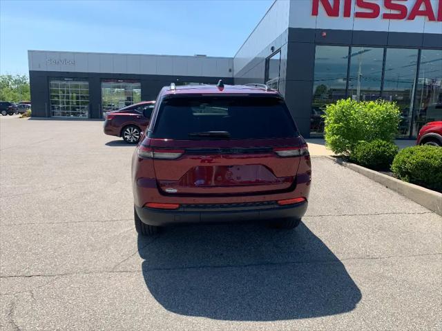 2025 Jeep Grand Cherokee Altitude X 4x4