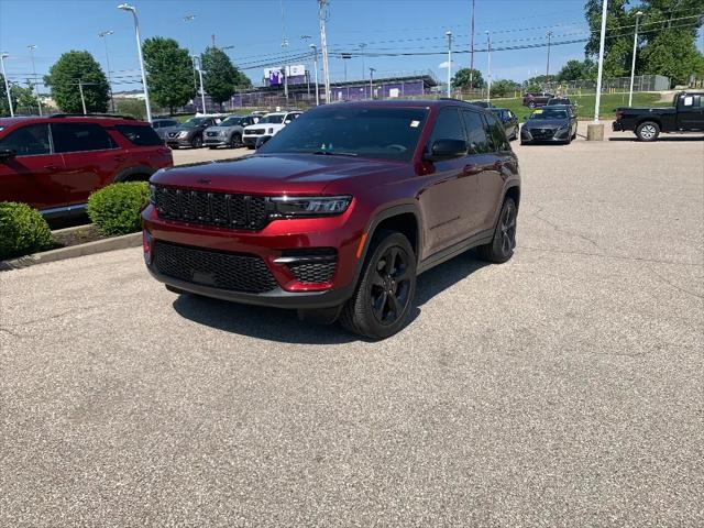 2025 Jeep Grand Cherokee Altitude X 4x4