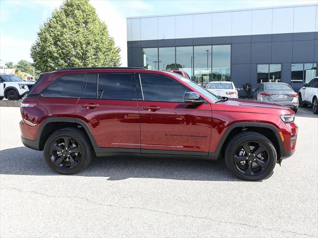 2025 Jeep Grand Cherokee Altitude X 4x4