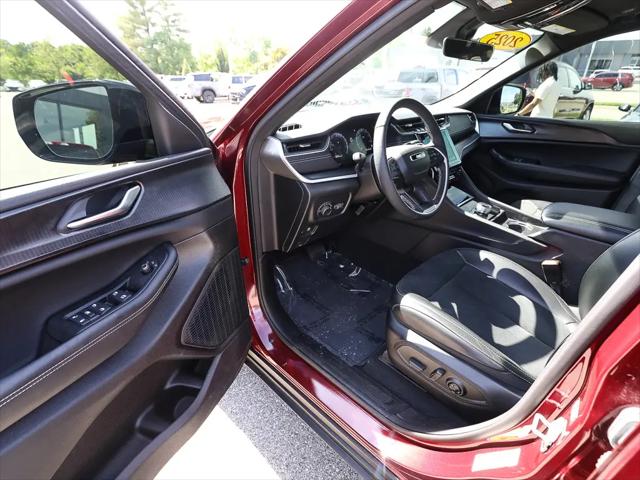 2025 Jeep Grand Cherokee Altitude X 4x4