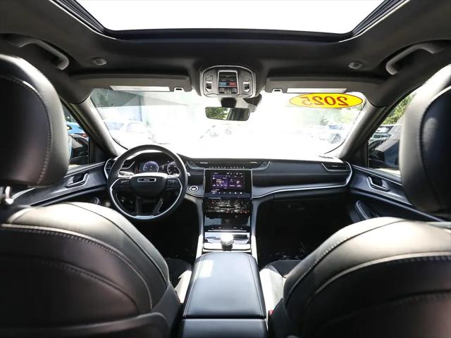 2025 Jeep Grand Cherokee Altitude X 4x4