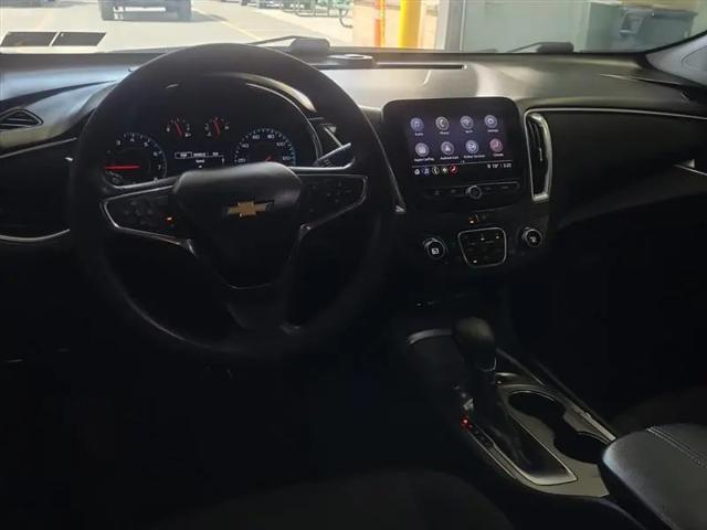 2021 Chevrolet Malibu FWD LT