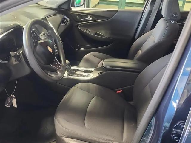 2021 Chevrolet Malibu FWD LT