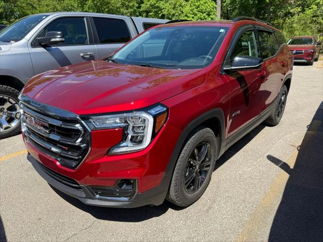 2024 GMC Terrain AWD AT4