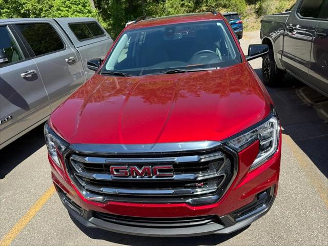 2024 GMC Terrain AWD AT4