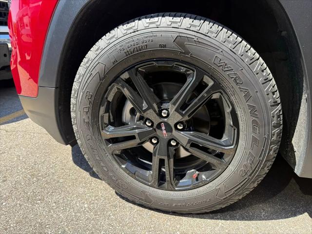 2024 GMC Terrain AWD AT4