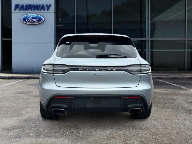 2022 Porsche Macan Macan