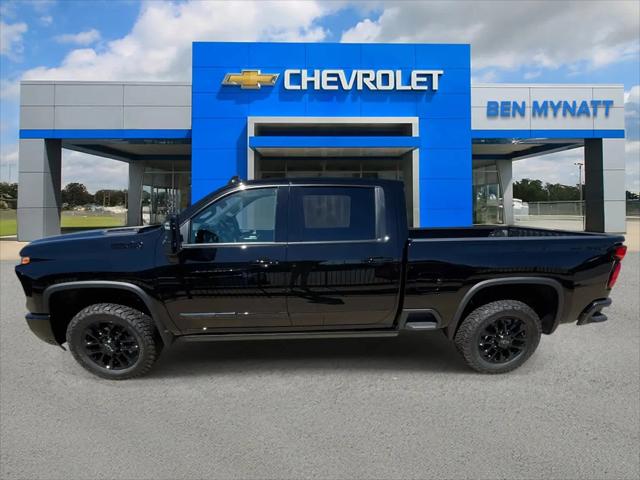 2026 Chevrolet Silverado 2500HD Crew Cab, Standard Bed, High Country, 4WD