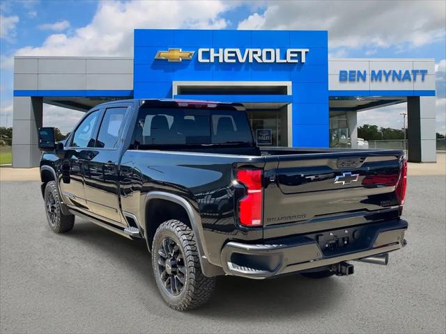 2026 Chevrolet Silverado 2500HD Crew Cab, Standard Bed, High Country, 4WD