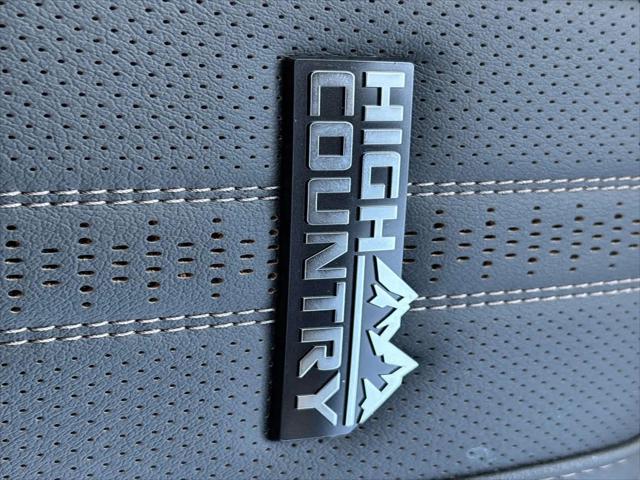 2026 Chevrolet Silverado 2500HD Crew Cab, Standard Bed, High Country, 4WD