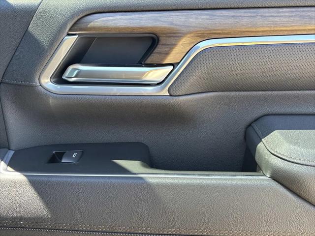 2026 Chevrolet Silverado 2500HD Crew Cab, Standard Bed, High Country, 4WD