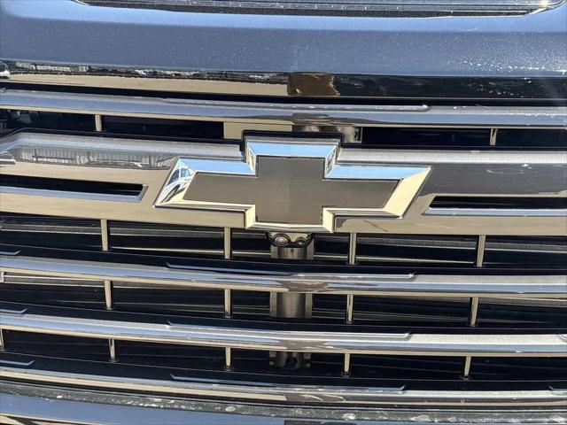 2026 Chevrolet Silverado 2500HD Crew Cab, Standard Bed, High Country, 4WD