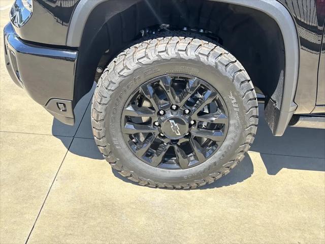2026 Chevrolet Silverado 2500HD Crew Cab, Standard Bed, High Country, 4WD