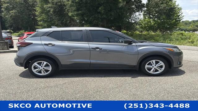 2023 Nissan Kicks S Xtronic CVT