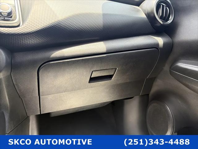 2023 Nissan Kicks S Xtronic CVT