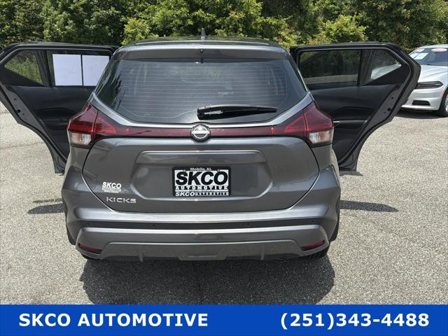 2023 Nissan Kicks S Xtronic CVT