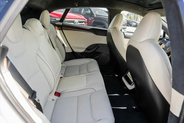 2021 Tesla Model S Plaid Tri Motor All-Wheel Drive