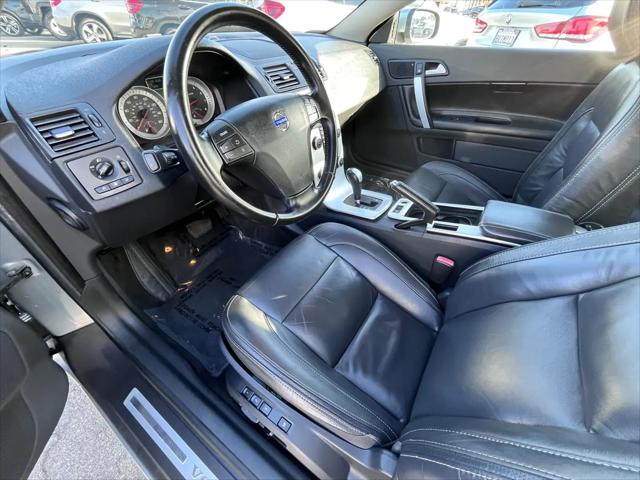 2011 Volvo C70 T5