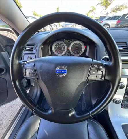 2011 Volvo C70 T5