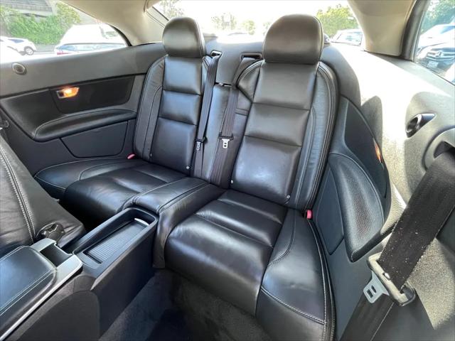 2011 Volvo C70 T5